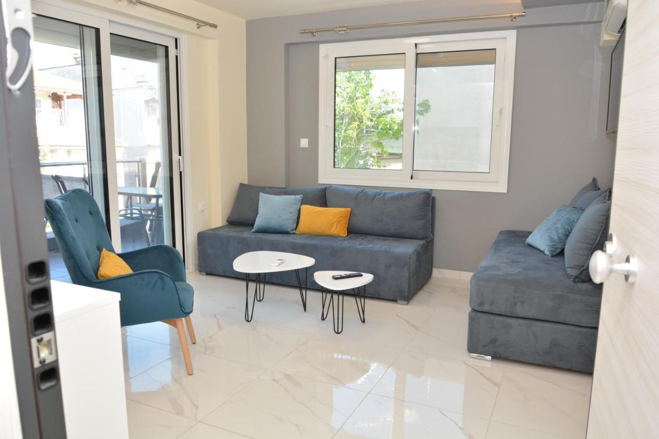 Princess Luxury Suite 2 Paralía エクステリア 写真